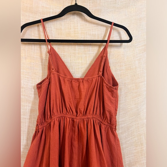 Small Rust Orange Laced Summer Flowy Short Flair Dress with Detailed Ruffling. - Picture 6 of 12